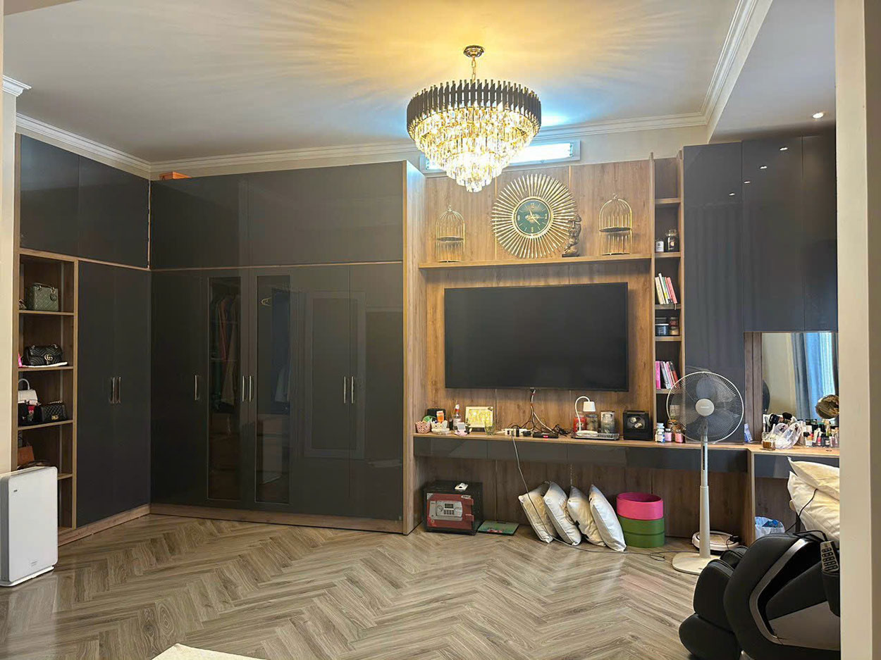 Biệt thự 3 lầu (6,4x18-nở hậu) 5 phòng master, n.thất c.cấp, hẻm xe hơi khu cao cấp Võ Thị Sáu, Q.1